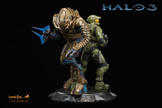 Illustration for article titled Weta's Fancy Halo Statues